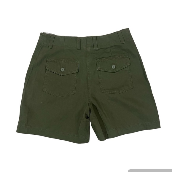 Jones New York Olive Green Utility Shorts Size 6P - Picture 2 of 7